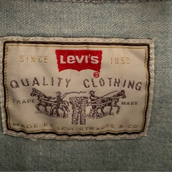 Vintage Levi’s Sleeveless Denim Shirt Vest Men’s Large Hong Kong Gray Tab - Picture 4 of 5
